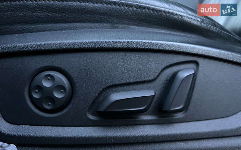 Внедорожник / Кроссовер Audi Q5 2017 в Львове