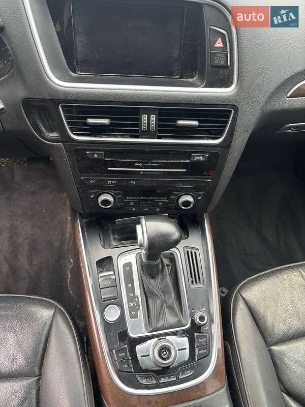 Внедорожник / Кроссовер Audi Q5 2015 в Стрые