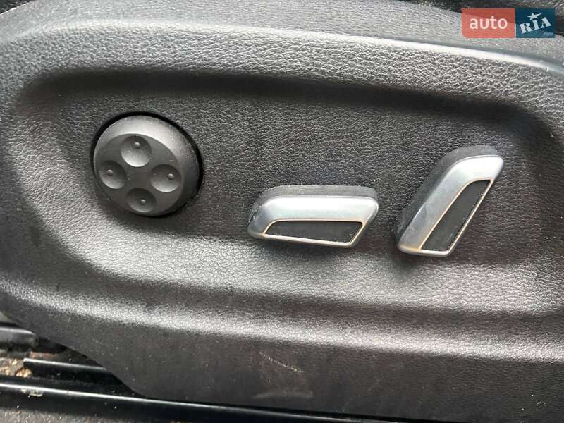 Внедорожник / Кроссовер Audi Q5 2015 в Стрые