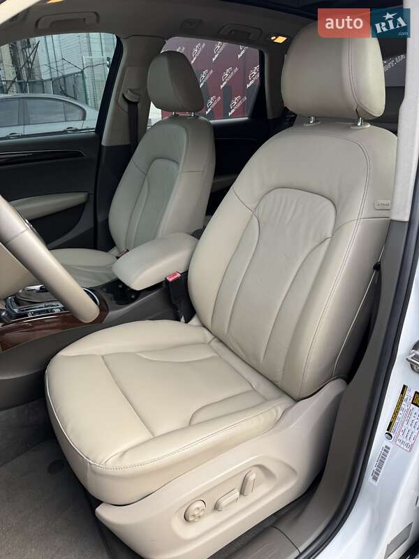 Внедорожник / Кроссовер Audi Q5 2011 в Сумах