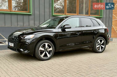 Внедорожник / Кроссовер Audi Q5 2021 в Ровно