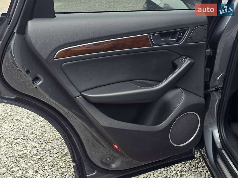 Позашляховик / Кросовер Audi Q5 2015 в Тернополі фото 32 Позашляховик / Кросовер Audi Q5 2015 в Тернополі