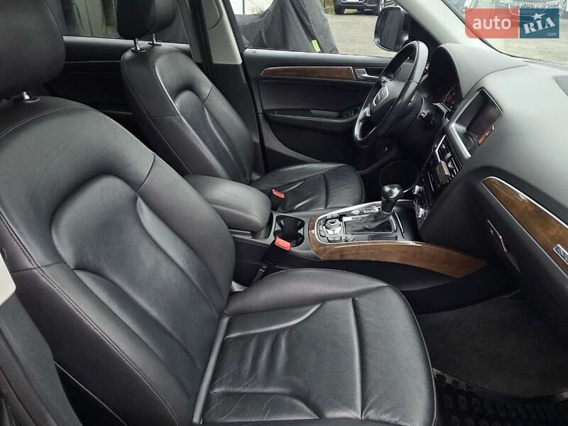 Позашляховик / Кросовер Audi Q5 2015 в Тернополі фото 42 Позашляховик / Кросовер Audi Q5 2015 в Тернополі