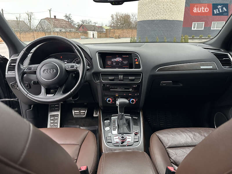 Внедорожник / Кроссовер Audi Q5 2015 в Дубно