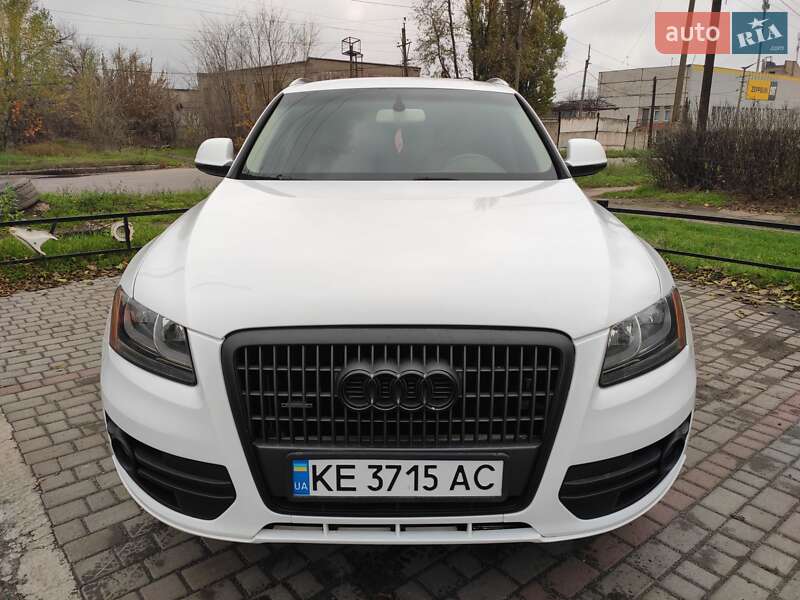 Позашляховик / Кросовер Audi Q5 2011 в Кривому Розі