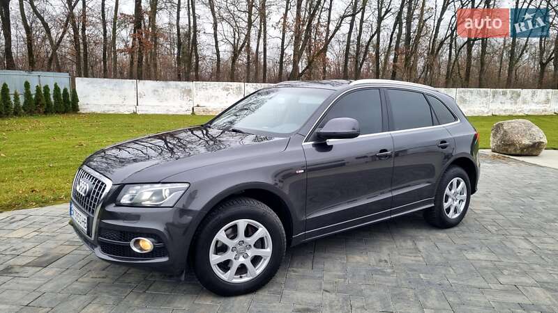 Внедорожник / Кроссовер Audi Q5 2012 в Луцке