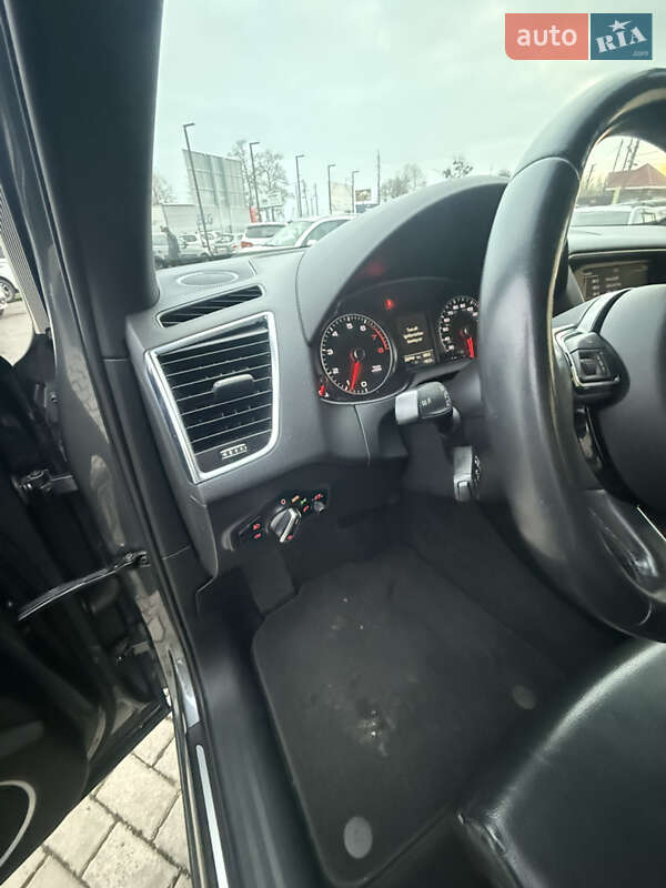 Позашляховик / Кросовер Audi Q5 2016 в Рівному