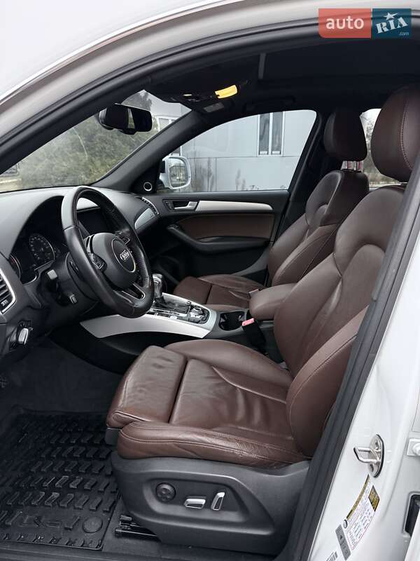 Внедорожник / Кроссовер Audi Q5 2016 в Тернополе