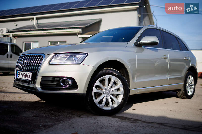 Внедорожник / Кроссовер Audi Q5 2013 в Ровно