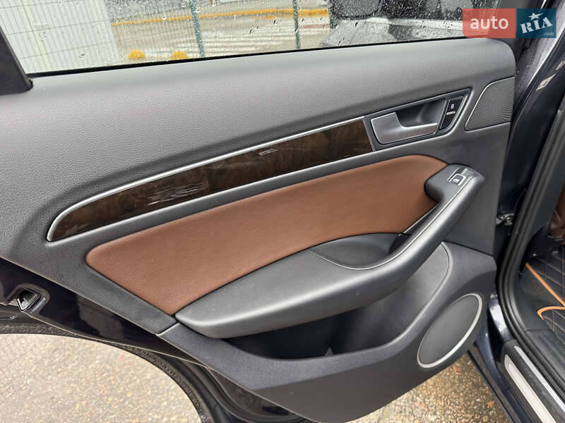 Внедорожник / Кроссовер Audi Q5 2014 в Киеве