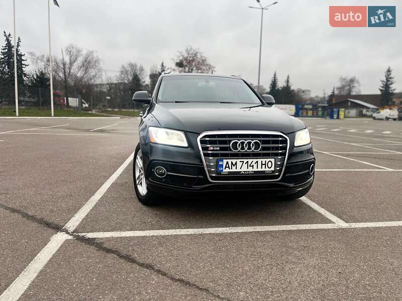 Позашляховик / Кросовер Audi Q5 2015 в Житомирі