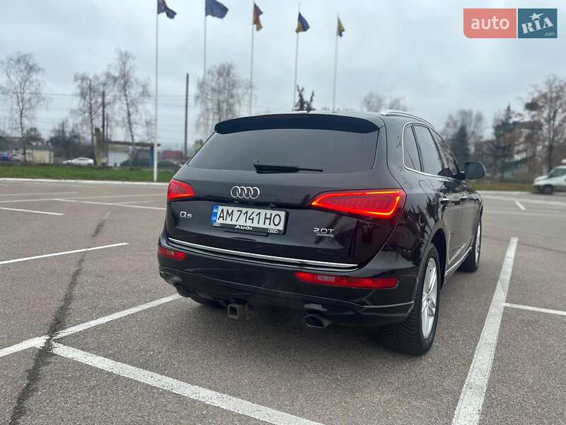 Позашляховик / Кросовер Audi Q5 2015 в Житомирі
