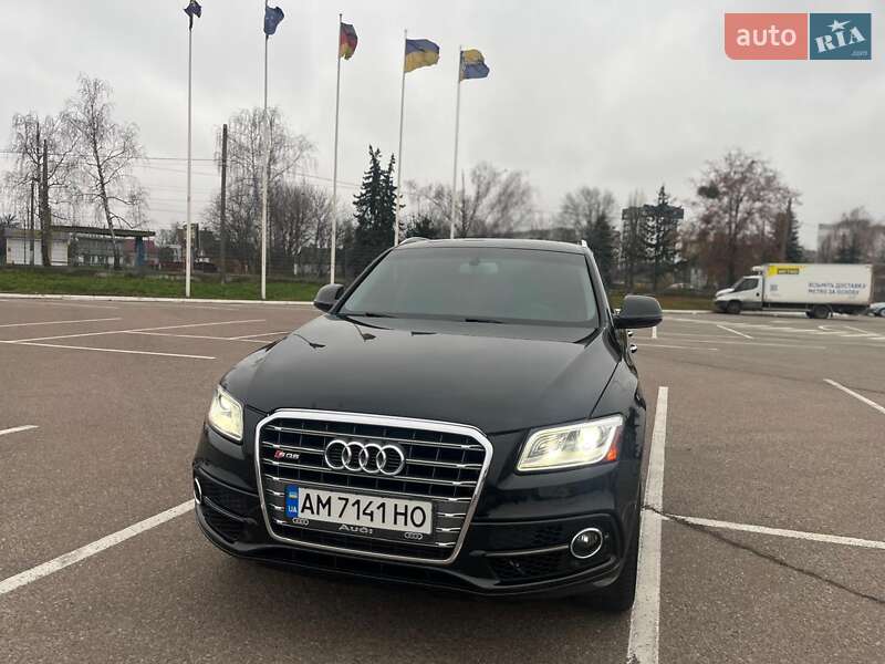 Позашляховик / Кросовер Audi Q5 2015 в Житомирі