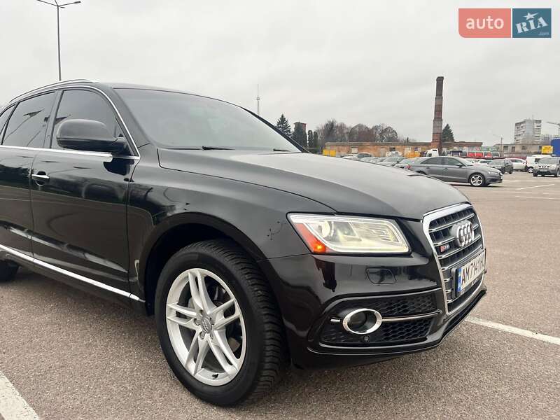 Позашляховик / Кросовер Audi Q5 2015 в Житомирі