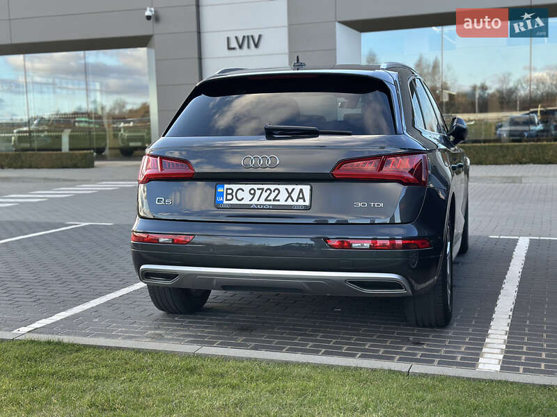 Внедорожник / Кроссовер Audi Q5 2020 в Львове