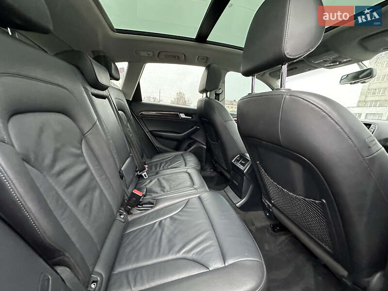 Внедорожник / Кроссовер Audi Q5 2015 в Дубно