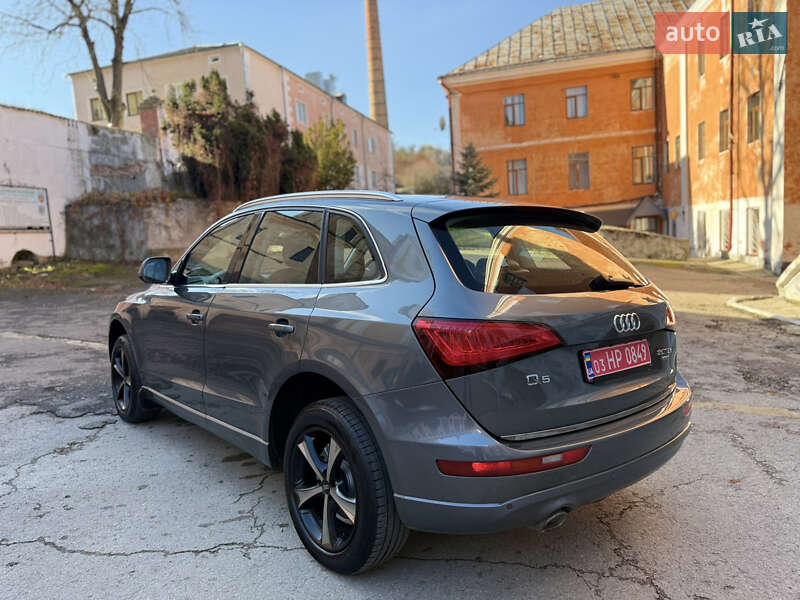 Позашляховик / Кросовер Audi Q5 2013 в Тернополі