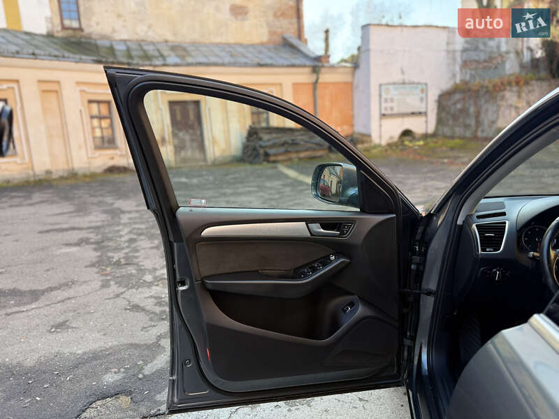 Позашляховик / Кросовер Audi Q5 2013 в Тернополі