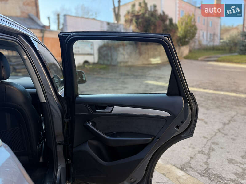 Позашляховик / Кросовер Audi Q5 2013 в Тернополі