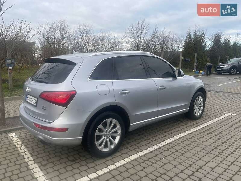 Позашляховик / Кросовер Audi Q5 2015 в Львові