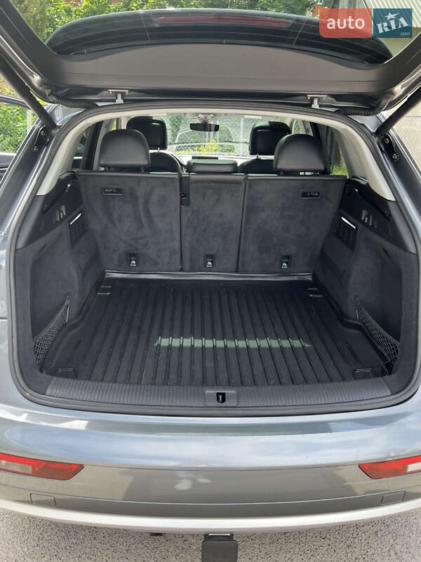 Позашляховик / Кросовер Audi Q5 2017 в Гусятині фото 46 Позашляховик / Кросовер Audi Q5 2017 в Гусятині