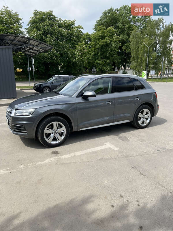 Позашляховик / Кросовер Audi Q5 2017 в Гусятині фото 51 Позашляховик / Кросовер Audi Q5 2017 в Гусятині