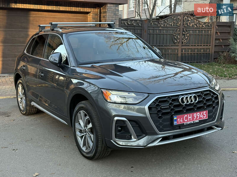 Позашляховик / Кросовер Audi Q5 2022 в Києві