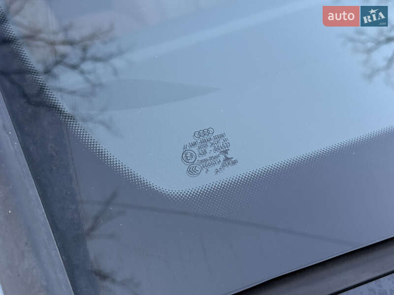 Позашляховик / Кросовер Audi Q5 2022 в Києві