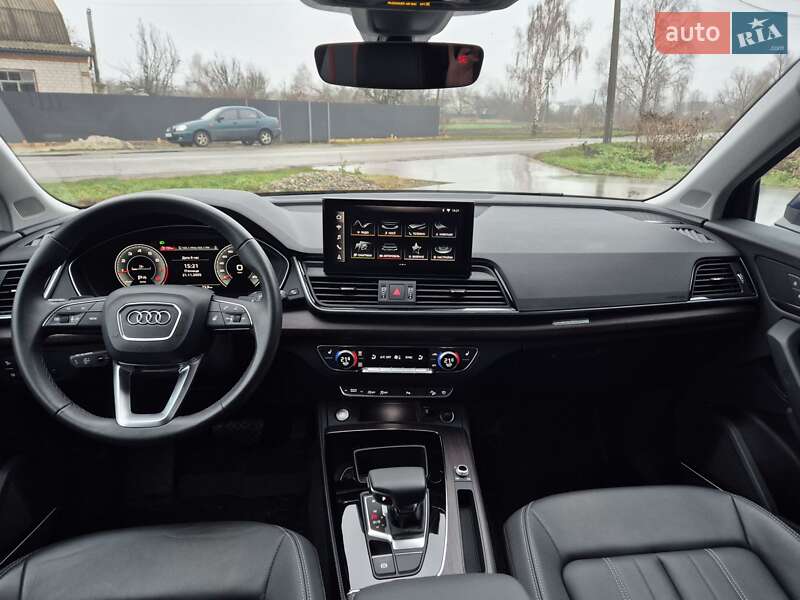 Внедорожник / Кроссовер Audi Q5 2023 в Барышевке