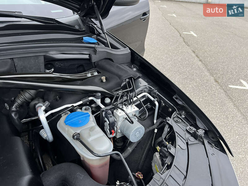 Внедорожник / Кроссовер Audi Q5 2013 в Киеве