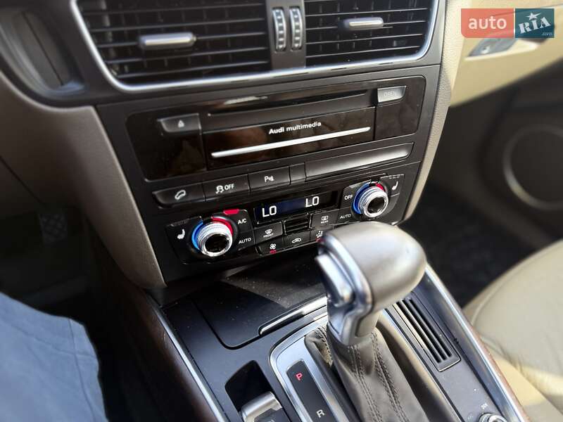 Внедорожник / Кроссовер Audi Q5 2015 в Львове