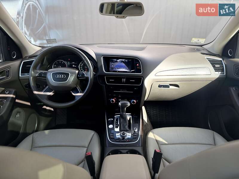 Внедорожник / Кроссовер Audi Q5 2015 в Львове