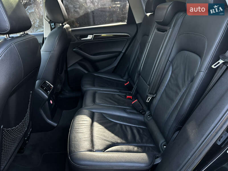 Позашляховик / Кросовер Audi Q5 2014 в Миколаєві