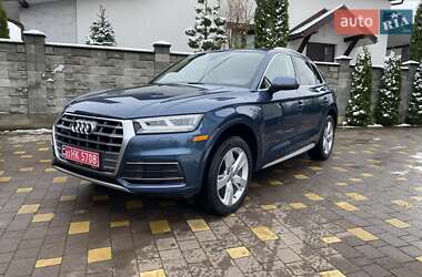 Внедорожник / Кроссовер Audi Q5 2017 в Ровно