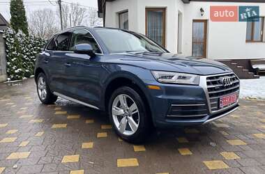 Внедорожник / Кроссовер Audi Q5 2017 в Ровно