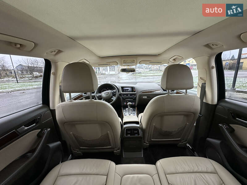 Внедорожник / Кроссовер Audi Q5 2015 в Дубно
