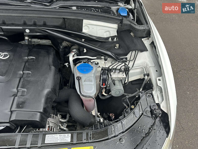 Внедорожник / Кроссовер Audi Q5 2015 в Дубно