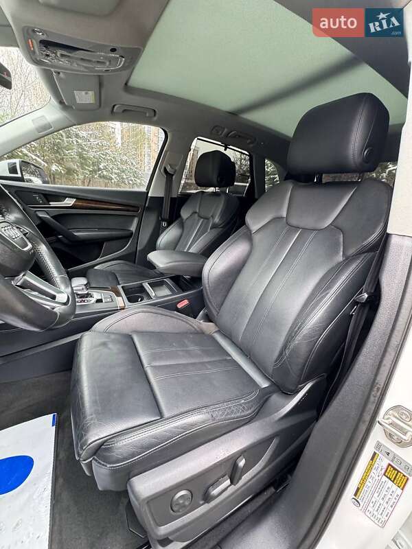 Внедорожник / Кроссовер Audi Q5 2018 в Луцке