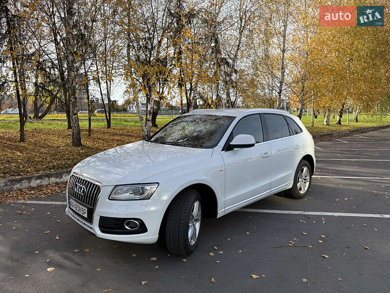 Внедорожник / Кроссовер Audi Q5 2013 в Киеве