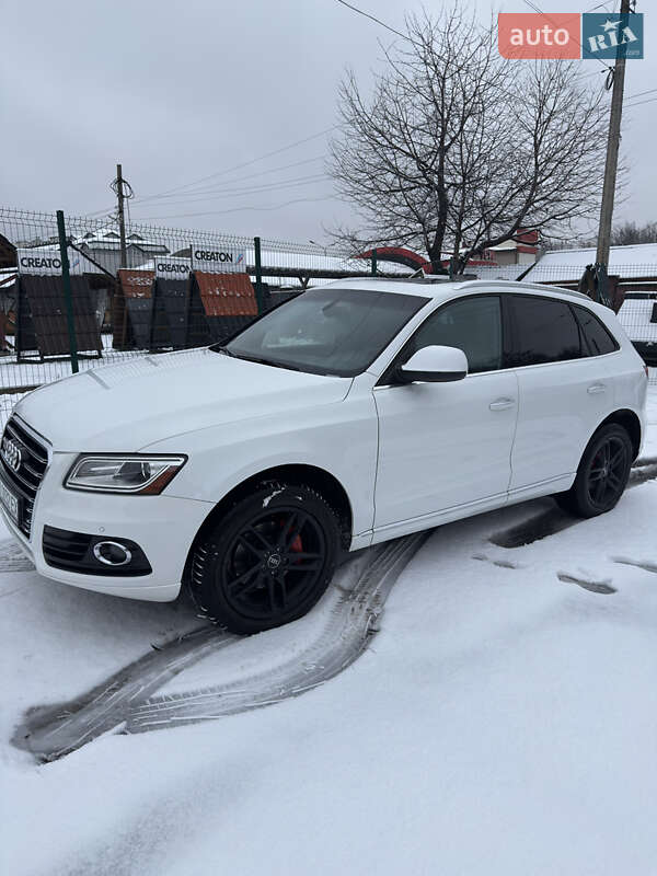 Внедорожник / Кроссовер Audi Q5 2014 в Ровно