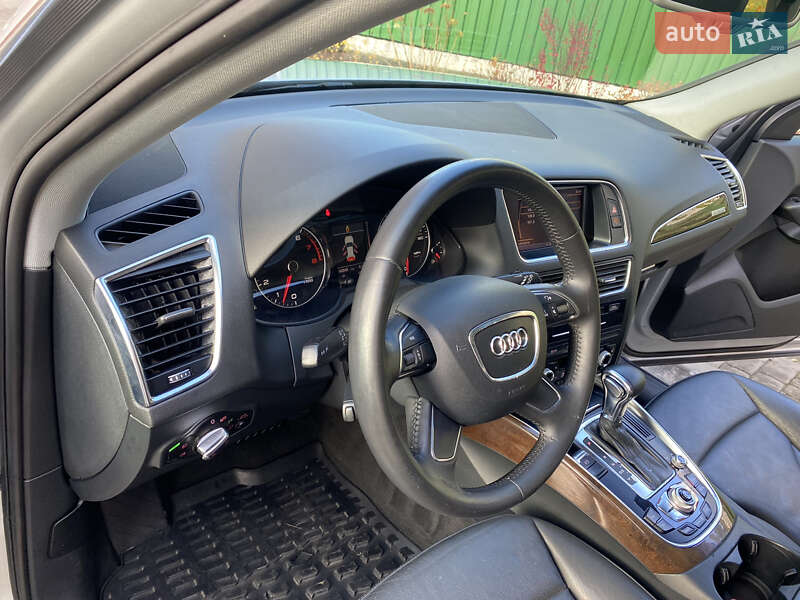 Позашляховик / Кросовер Audi Q5 2013 в Луцьку фото 11 Позашляховик / Кросовер Audi Q5 2013 в Луцьку