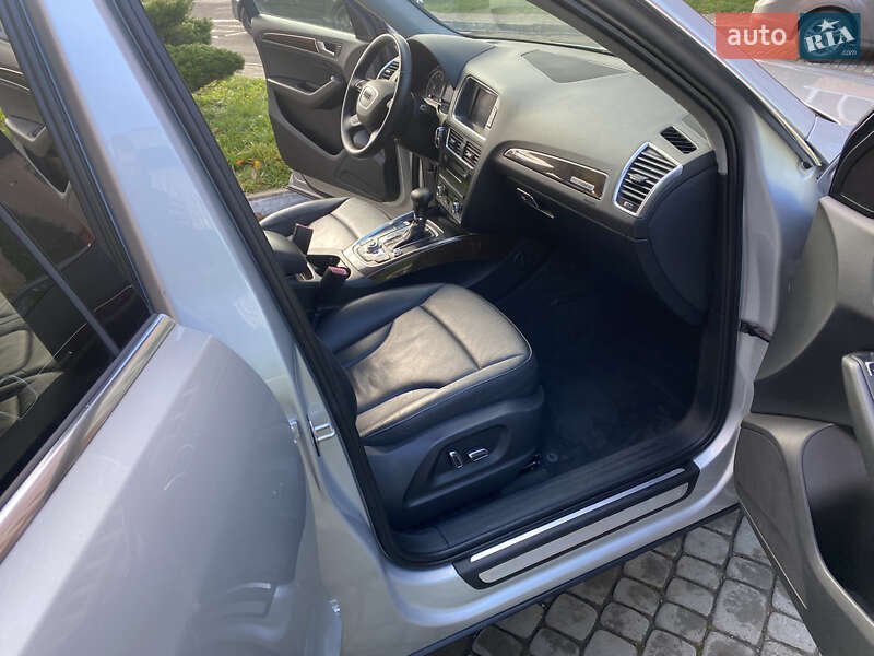 Позашляховик / Кросовер Audi Q5 2013 в Луцьку фото 23 Позашляховик / Кросовер Audi Q5 2013 в Луцьку