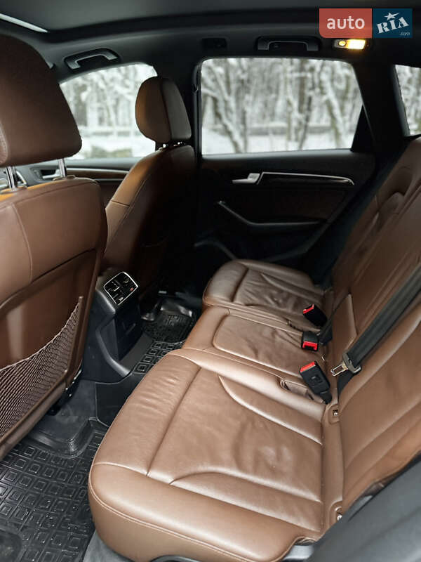 Внедорожник / Кроссовер Audi Q5 2016 в Львове