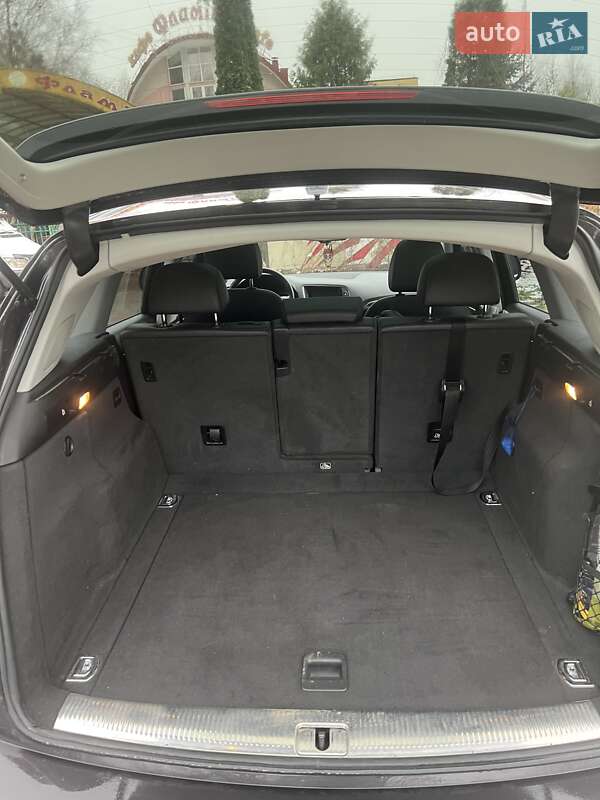 Позашляховик / Кросовер Audi Q5 2015 в Рівному