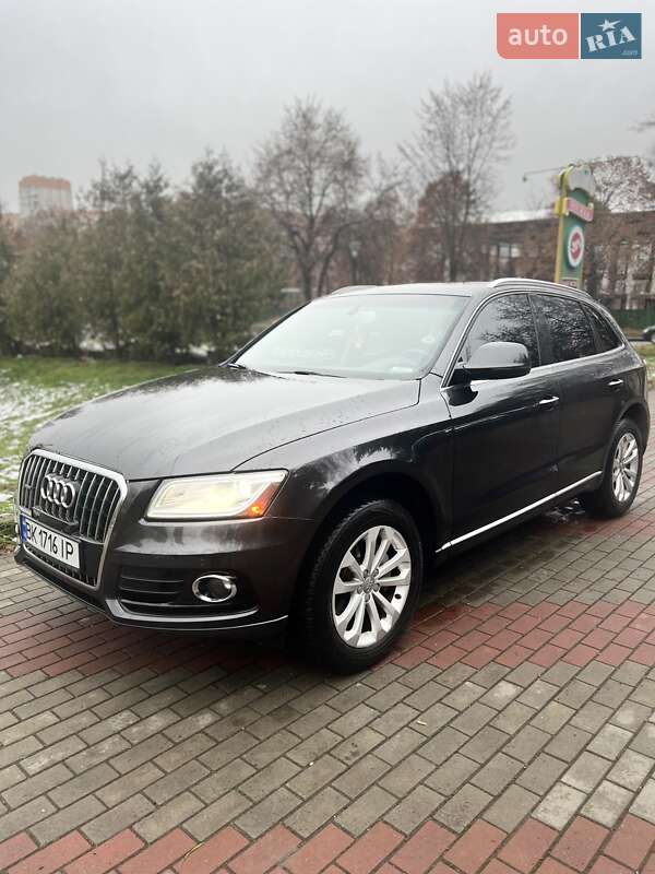 Позашляховик / Кросовер Audi Q5 2015 в Рівному