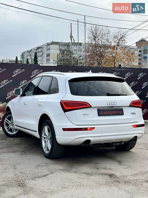 Внедорожник / Кроссовер Audi Q5 2015 в Сумах
