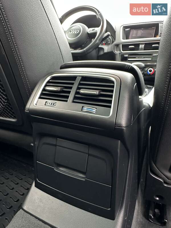 Внедорожник / Кроссовер Audi Q5 2015 в Белогородке