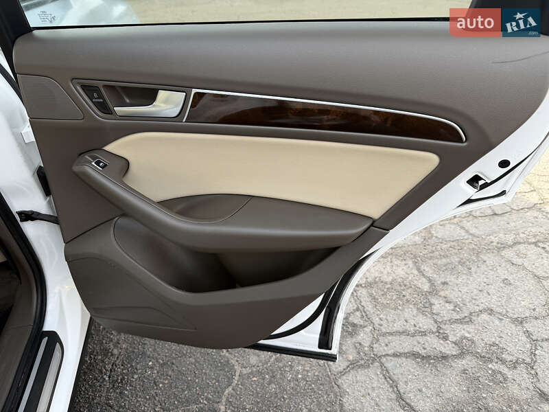 Внедорожник / Кроссовер Audi Q5 2015 в Полтаве