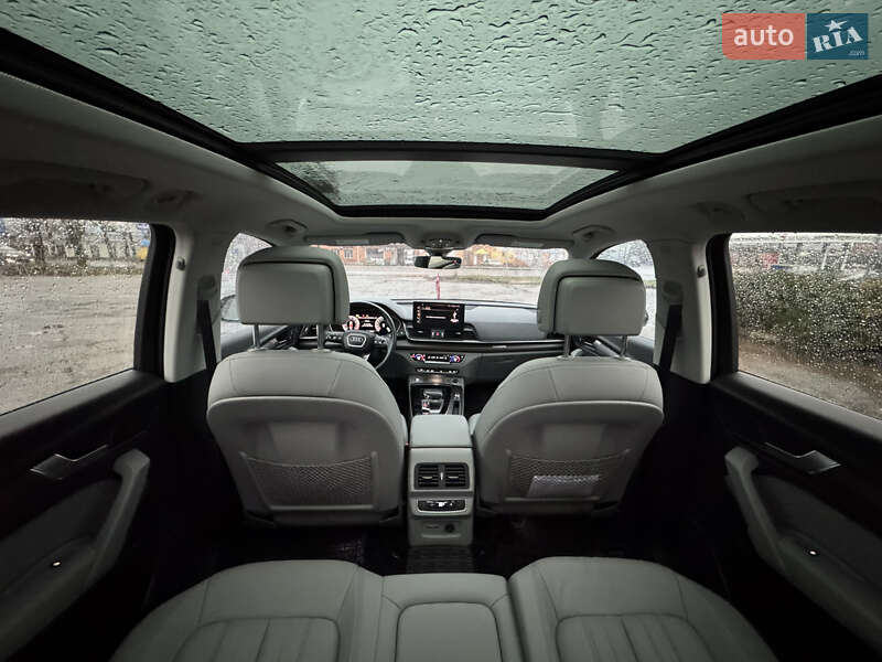 Внедорожник / Кроссовер Audi Q5 2020 в Сумах