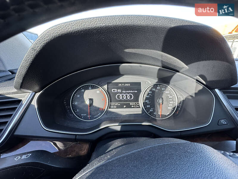 Внедорожник / Кроссовер Audi Q5 2017 в Луцке